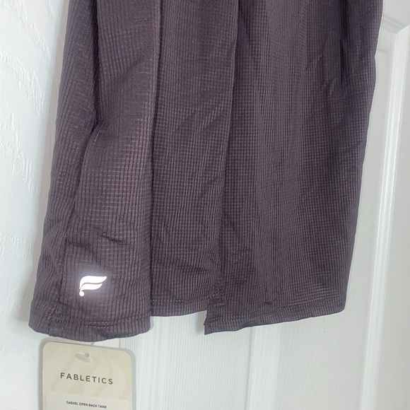 NWT Fabletics Tank Top - Picture 5 of 8